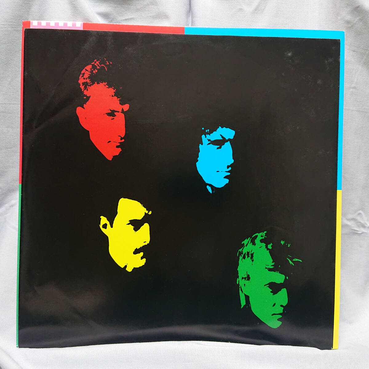 QUEEN Queen Hot Space hot * Space NM~EX Elektra P-11204 JAPAN записано в Японии Vinyl LP 1982