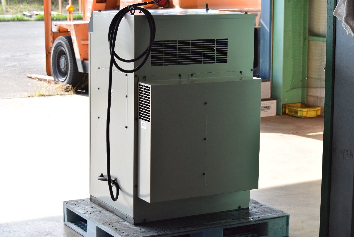 日立】スクロールコンプレッサー PSD-5.5B 5.5kW/7.5馬力 50 日立】スクロールコンプレッサー PSD-5.5B 5.5kW/7.5馬力 50