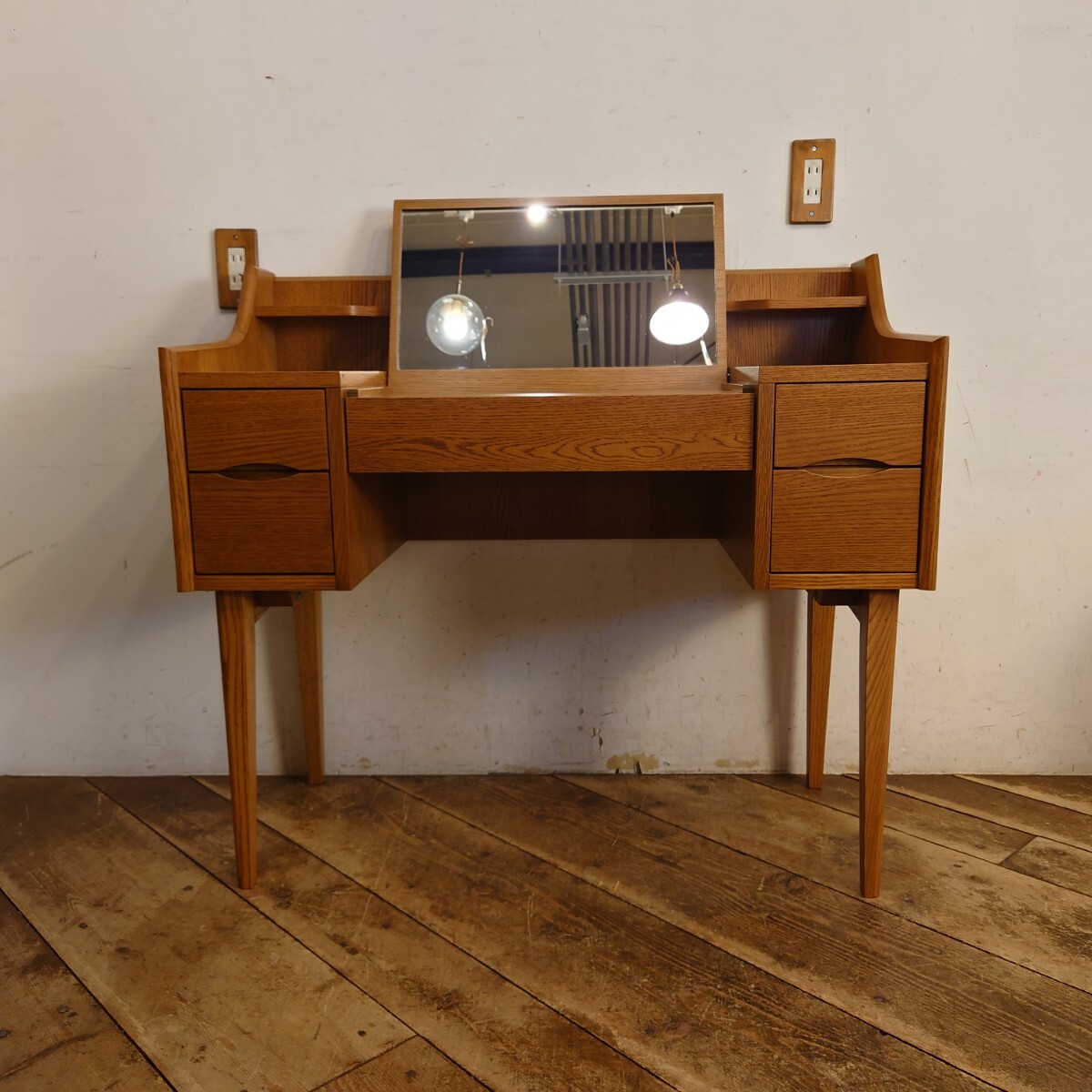 【美品】unico SIGNE ドレッサー デスク unico ウニコ SIGNE シグネ ドレッサー デスク オーク材/廃盤