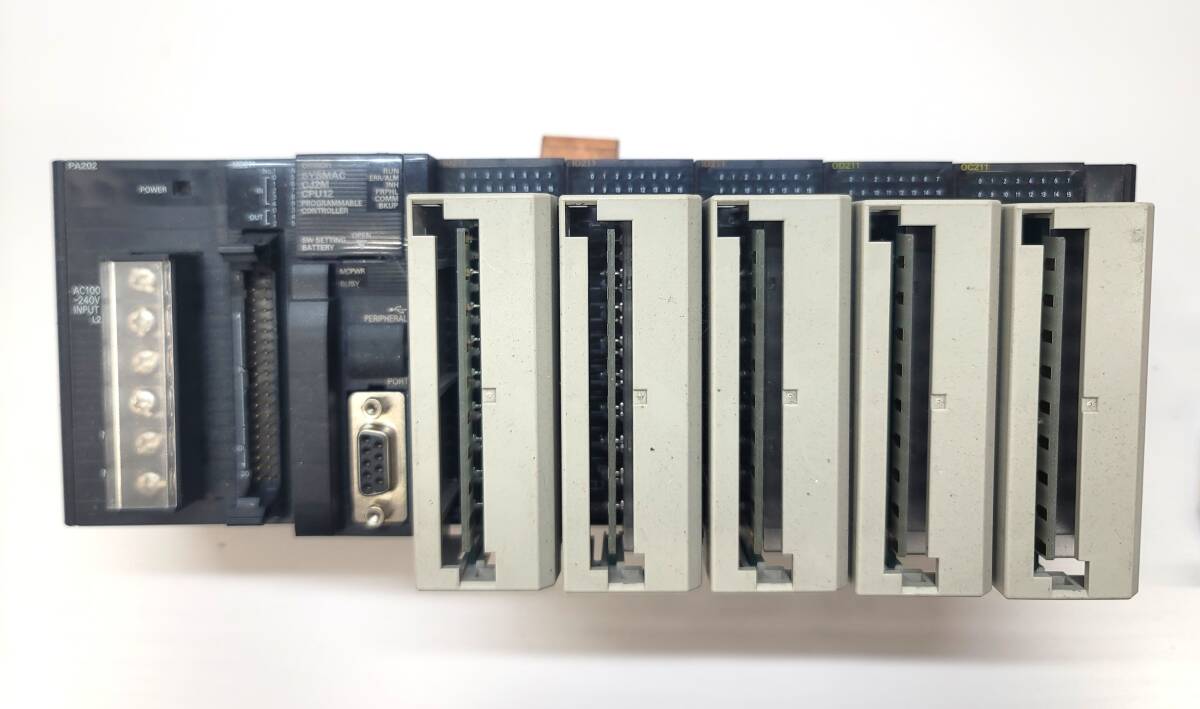 使用期間1週間 中古 オムロン OMRON PLC CJ2MCPU12 PA202 MD211 使用期間1週間 中古 オムロン OMRON PLC CJ2MCPU12 PA202 MD211