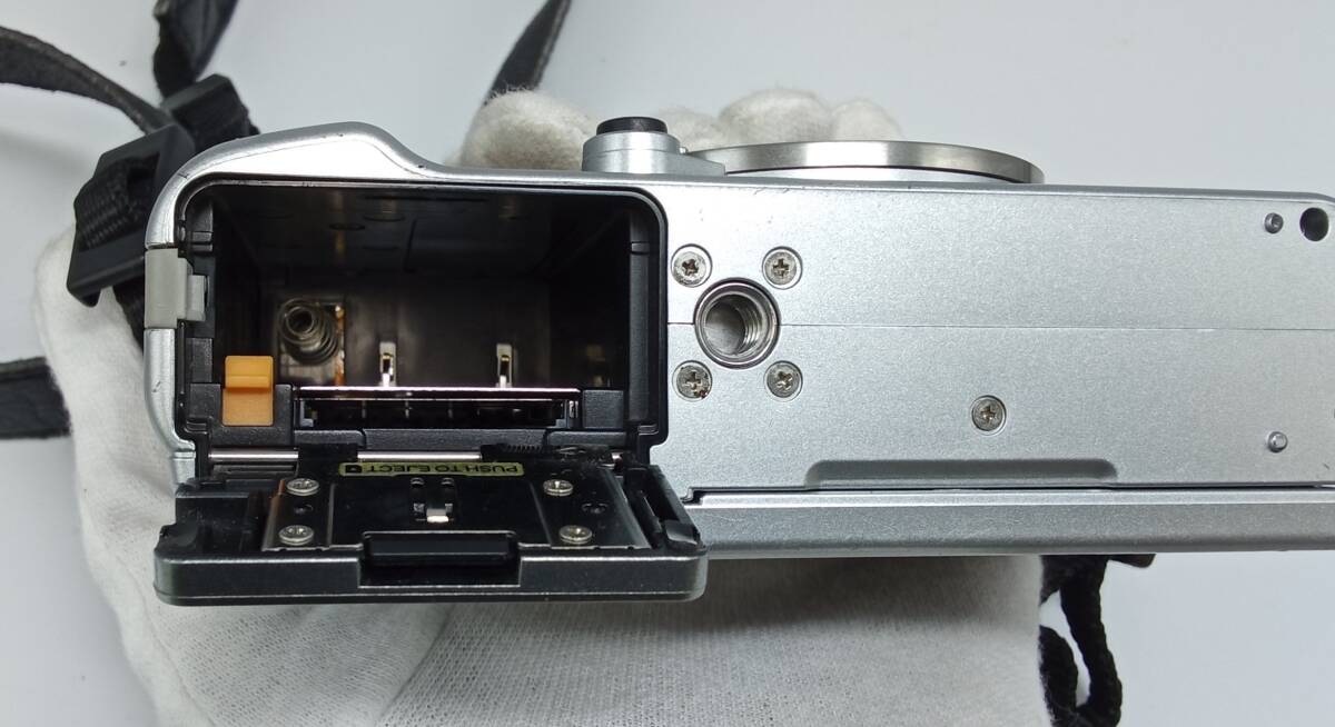 中古品・ジャンク扱い】動作未確認 現状渡し 富士フイルム 中古品・ジャンク扱い】動作未確認 現状渡し 富士フイルム
