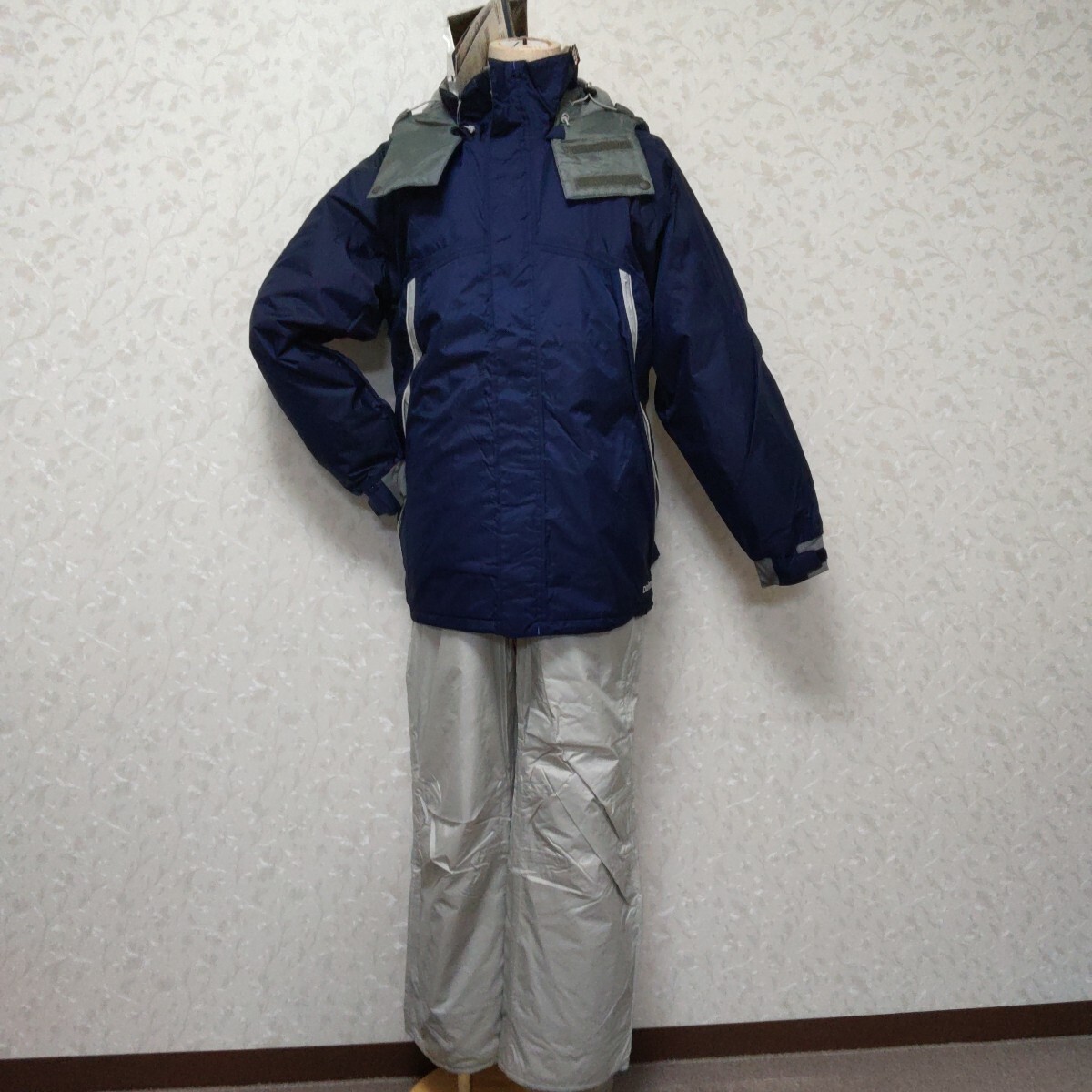 ダイワ 　レインマックス　２WAYサロペット　ウィンタースーツ　GW-3612 ネイビー　L L サイズ【送料込み価格】