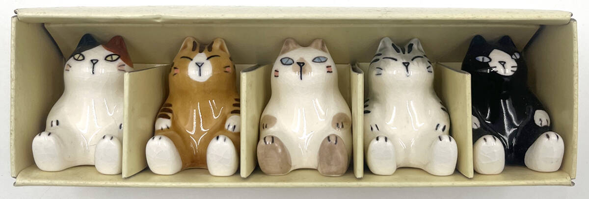 ☆吉沢深雪 Cat Chips 猫 箸置きセット ネコ 陶器 置物 黒猫 三 ☆吉沢深雪 Cat Chips 猫 箸置きセット ネコ 陶器 置物 黒猫 三