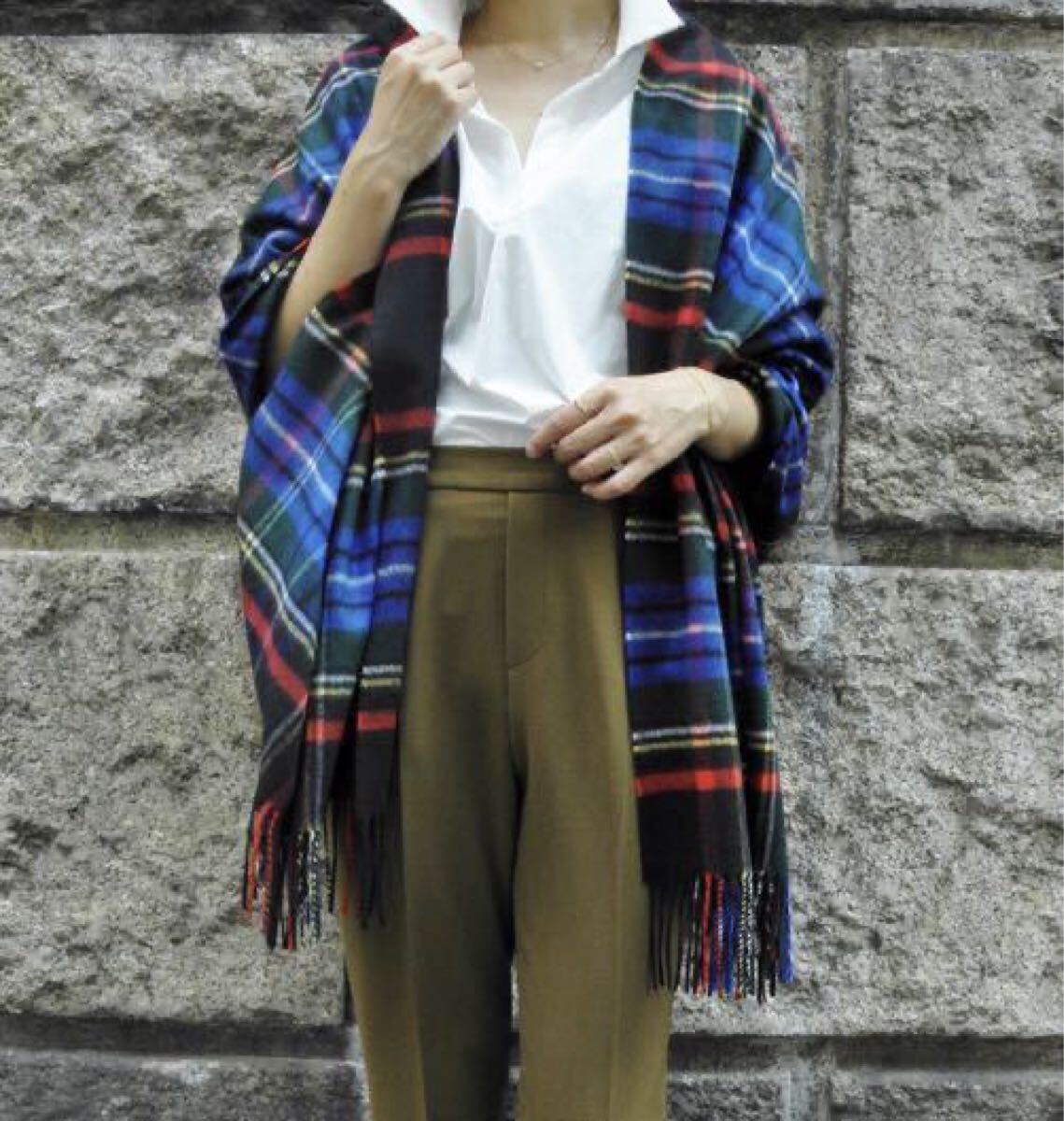 86 900円 日本別注 廃盤美品 ジョンストンズ カシミヤ ストール 86 900円 日本別注 廃盤美品 ジョンストンズ カシミヤ ストール