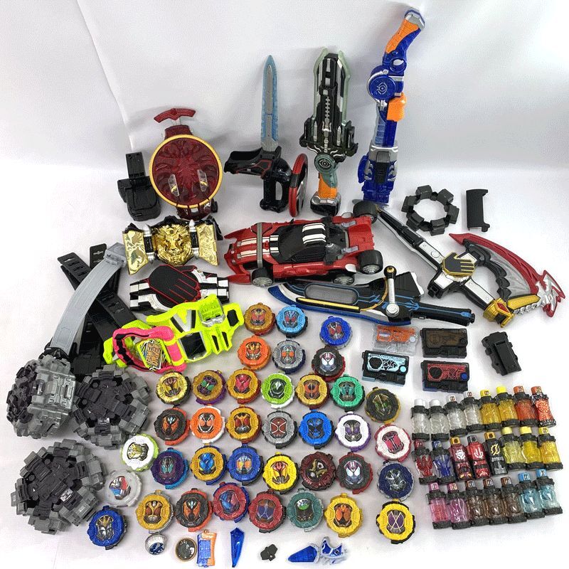 最も優遇の 他 オーズ ゴースト エグゼイド 《ジャンク》仮面ライダー 特撮 まとめ売り《フィギュア・山城店》◆O4309 現状品 仮面ライダー