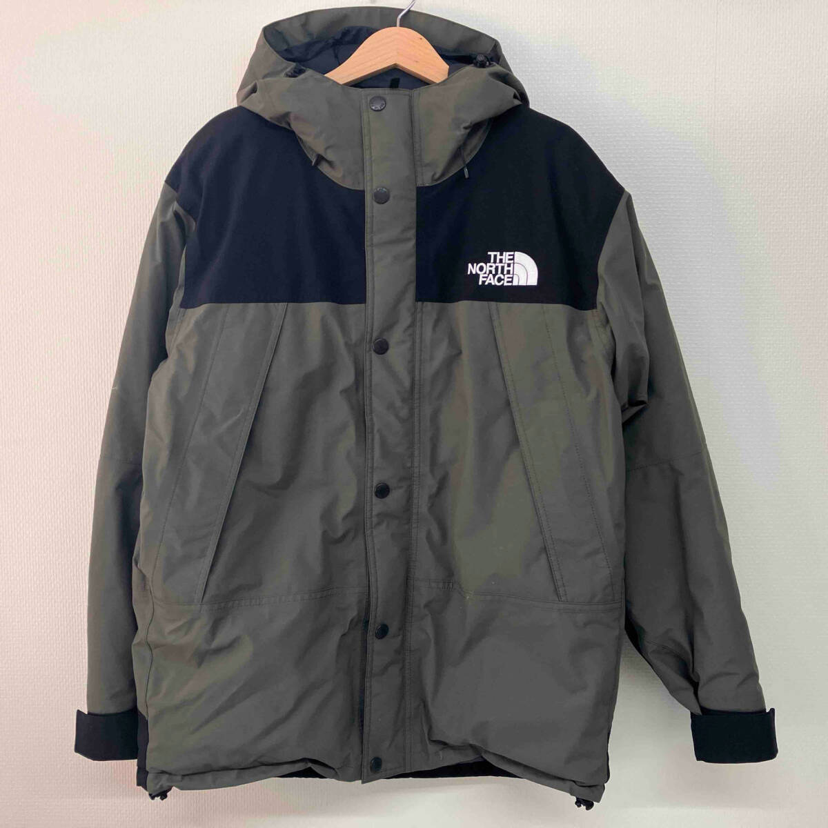 THE NORTH FACE MOUNTAIN DOWN JACKET NEWTAUPE ザノース THE NORTH FACE MOUNTAIN DOWN JACKET NEWTAUPE ザノース