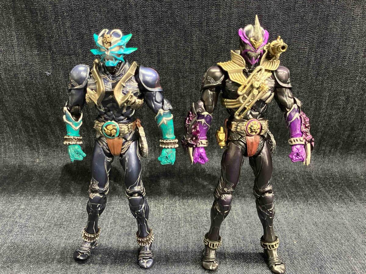 バンダイ S.I.C. 仮面ライダー響鬼 関東十一鬼 揃う精鋭 剛鬼/蛮 バンダイ S.I.C. 仮面ライダー響鬼 関東十一鬼 揃う精鋭 剛鬼/蛮
