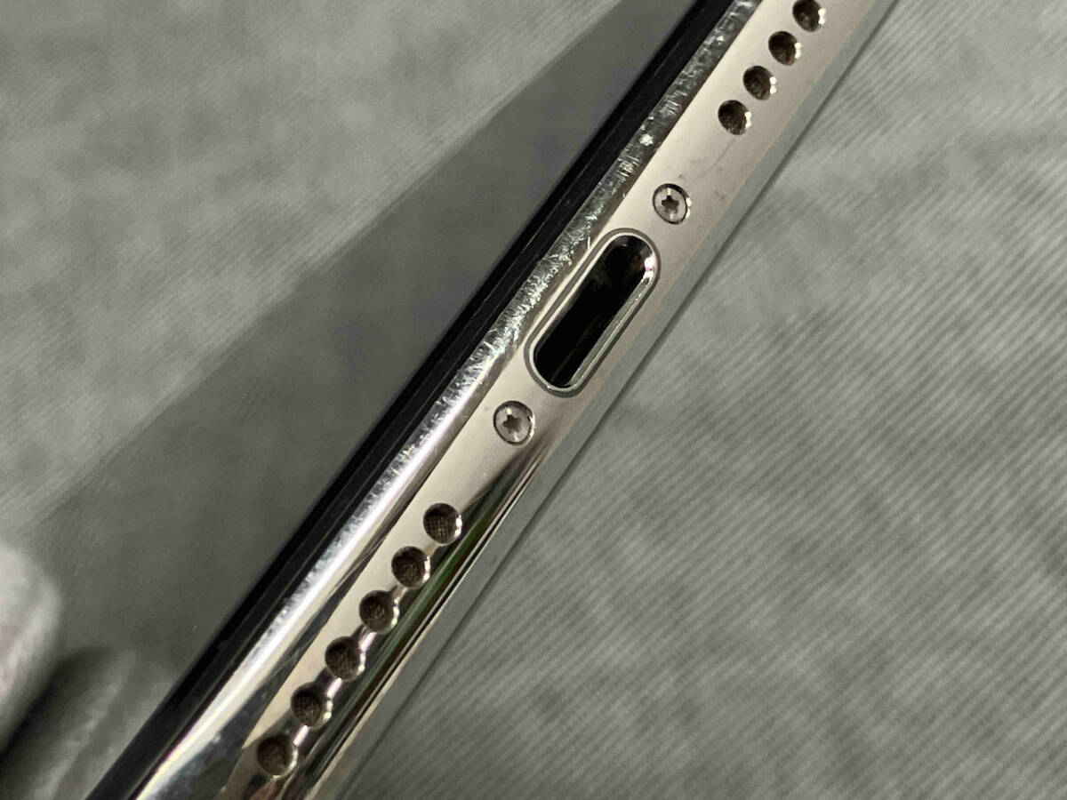 MQC22J/A iPhone X 256GB シルバー SIMフリー(※ゆ23-06-05) MQC22J/A iPhone X 256GB シルバー SIMフリー(※ゆ23-06-05)