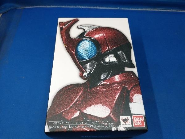公式限定 福袋 - 公式通販オンラインショップ 【開封済】S.H.Figuarts(真骨彫製法) 仮面ライダーカブト ライダーフォーム 仮面ライダーカブト 仮面ライダーカブト
