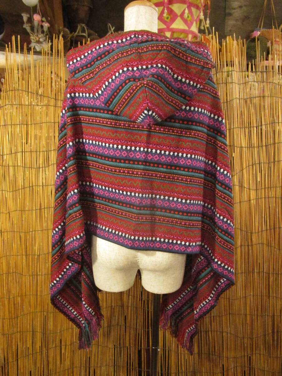 【送料込み／半額ＳＡＬＥ】新品 男女兼用 織り柄 コットン素材 ゲリ生地 フード付き ポンチョ風(fēng) 羽織物 エスニック アジアン 旅人 MAJAM