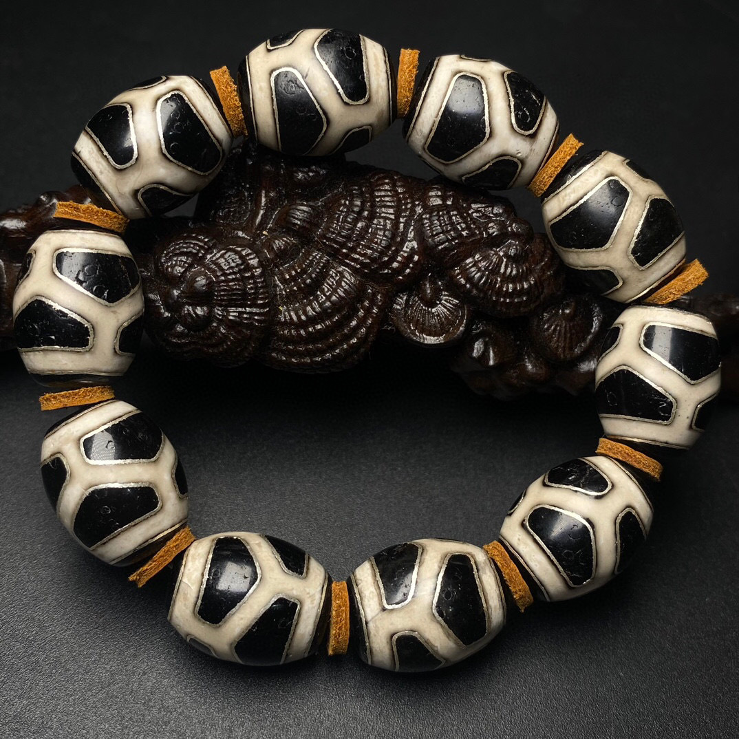 [.][.. производства * маленький . гравюра * серебряный ..*.. небо . цепь * netsuke *...] первоклассный . старый . предмет China старый . старый изобразительное искусство старый прекрасный тест 