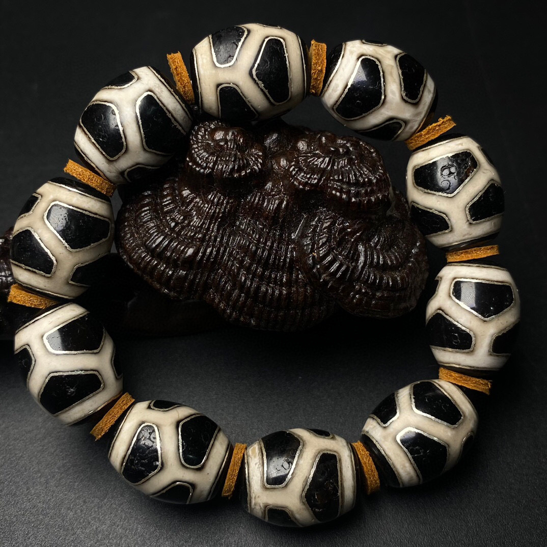 [.][.. производства * маленький . гравюра * серебряный ..*.. небо . цепь * netsuke *...] первоклассный . старый . предмет China старый . старый изобразительное искусство старый прекрасный тест 