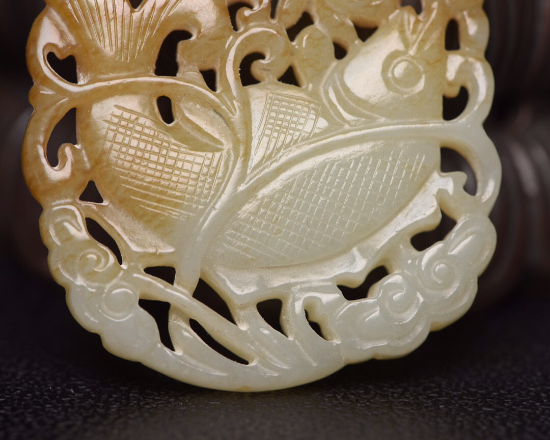 金閣】中国美術 玉石 刻 饕餮紋 香炉 台 形 印材 高4.5cm 旧家 金閣】中国美術 玉石 刻 饕餮紋 香炉 台 形 印材 高4.5cm 旧家