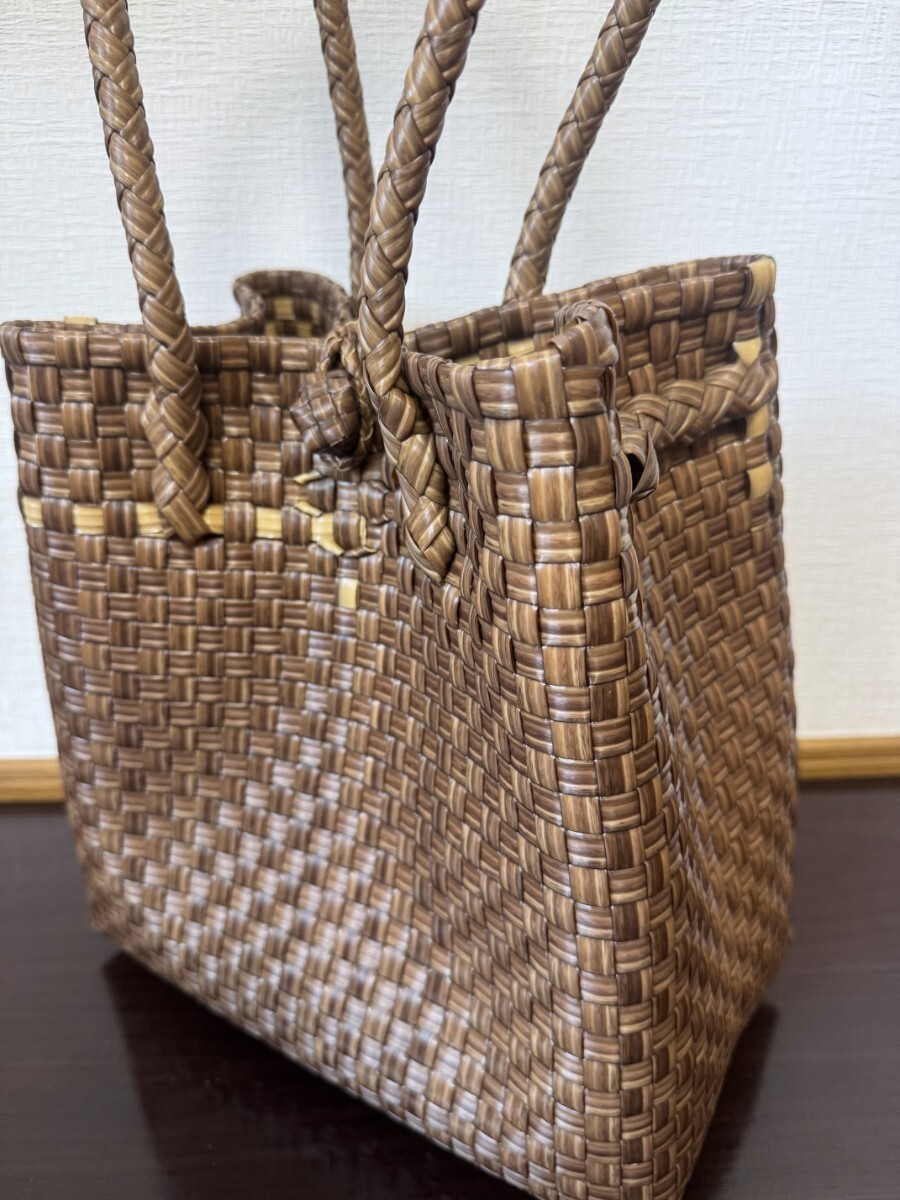 【レアな木目調(diào)デザイン】 プラカゴ メルカド トートバッグ ハンドメイド パサール かごバッグ Mサイズ レアカラー