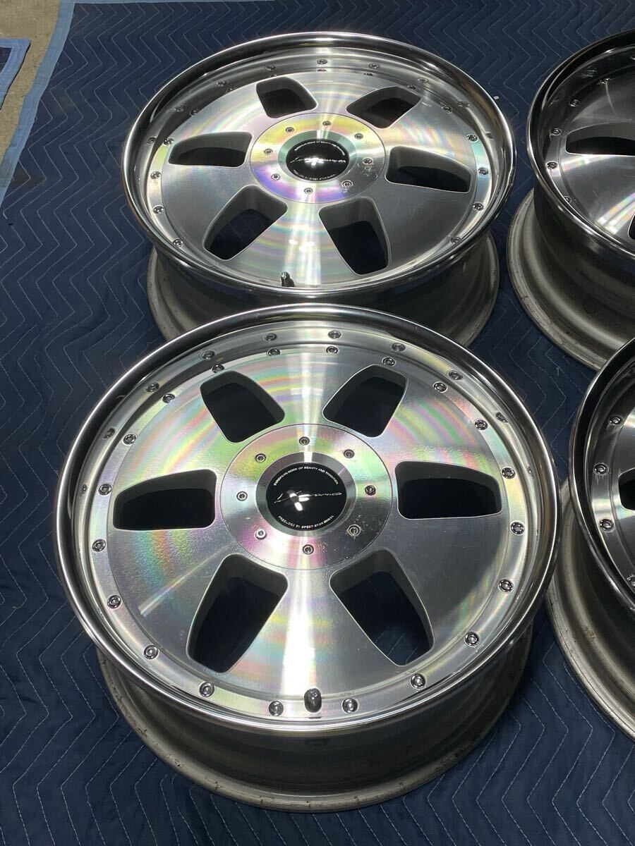 SSR ヴィエナクライス Vienna ビエナ 18インチ 7.5j+43 PCD114.3 SSR ヴィエナクライス Vienna ビエナ 18インチ 7.5j+43 PCD114.3