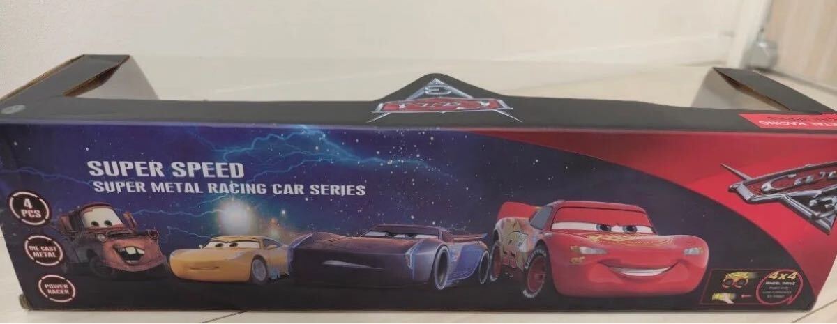 送料無料 新品未使用 カーズ モンスタートラック 4点セット 箱