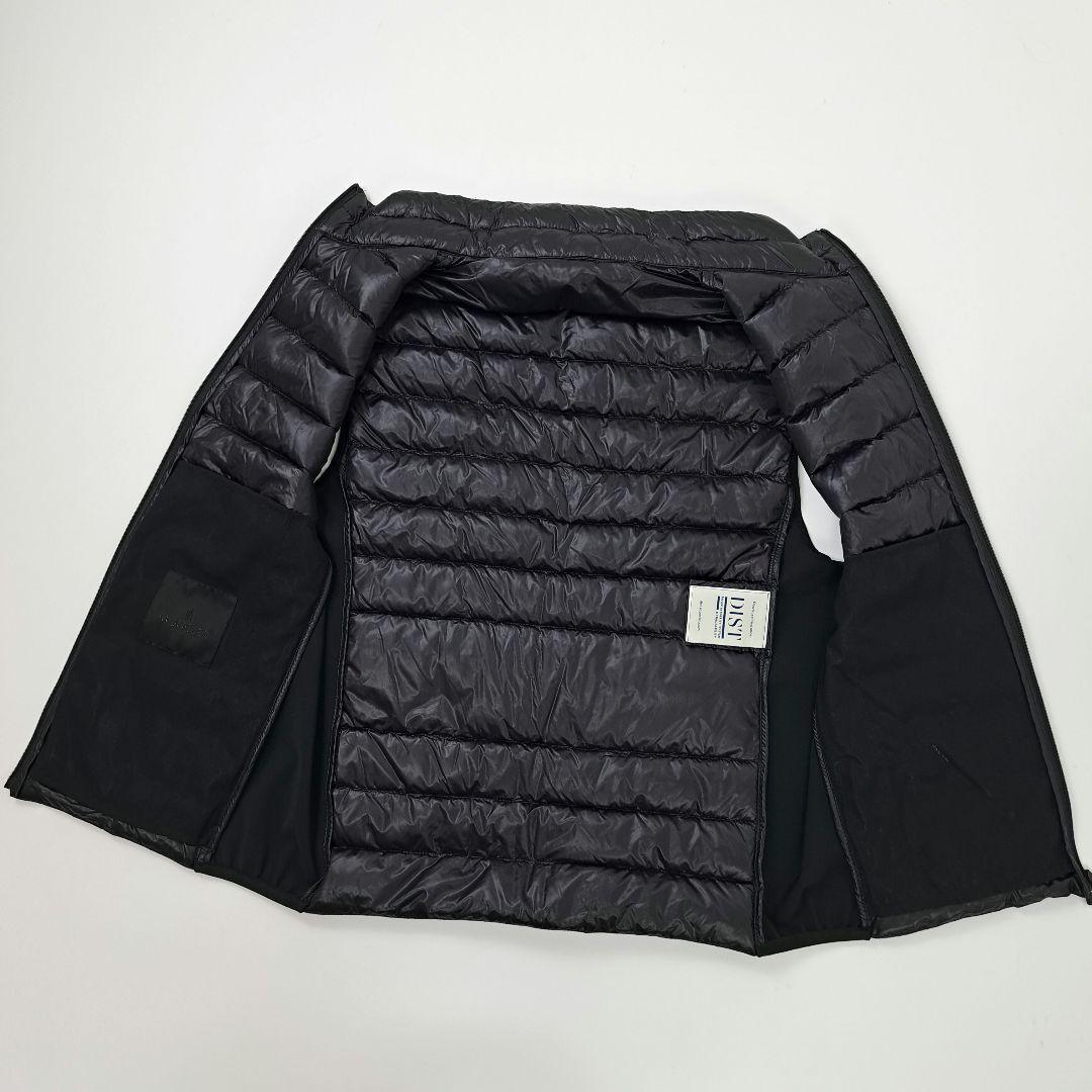 美品 MONCLER モンクレール ダウンベスト DELPY 現行品 ブラック 美品 MONCLER モンクレール ダウンベスト DELPY 現行品 ブラック