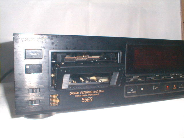 SONY DTC-55ES [ジャンク] 通電確認済 DATデッキ[最終] ジャンク SONY DTC-55ES DATデッキ