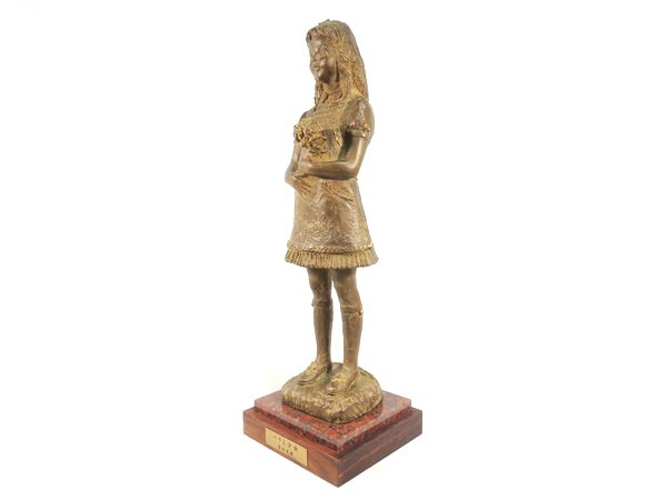 真作/富永直樹/大型/「バラと少女」/ブロンズ像/高:49cm/重:7kg 真作/富永直樹/大型/「バラと少女」/ブロンズ像/高:49cm/重:7kg