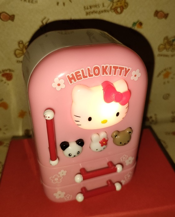 激レア*稀少*2001年*レトロ*HELLO KITTY*ハローキティ 激レア*稀少*2001年*レトロ*HELLO KITTY*ハローキティ