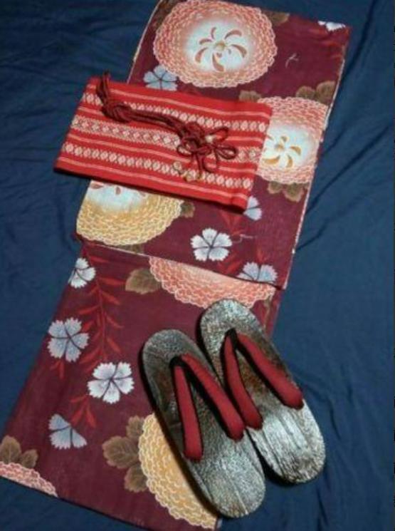 【最高級綿麻浴衣】手染め菊柄の上品な大人ゆかた◆呉服店購入◆どなたにも似合うシンプル浴衣　新品未使用
