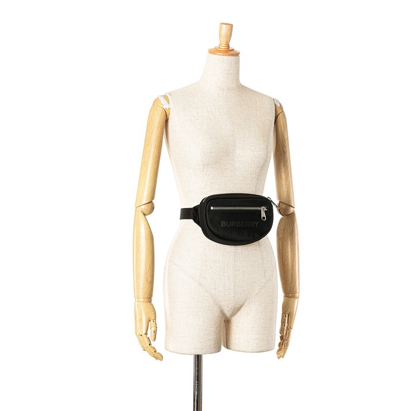  Burberry CANNON Canon Logo p long to сумка-пояс сумка "body" сумка 8052887 черный нейлон женский BURBERRY[ б/у ]