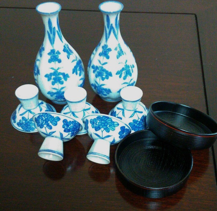 清水焼　徳利２本＆お猪口５個　とっくり袴2つおまけ付　美術工芸品　家飲み