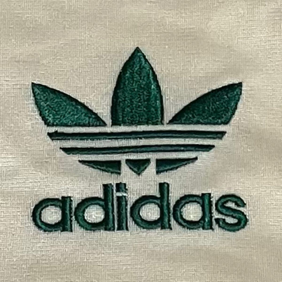 美品】adidas アディダス トラックジャケット 3本ライン 刺繍 美品】adidas アディダス トラックジャケット 3本ライン 刺繍