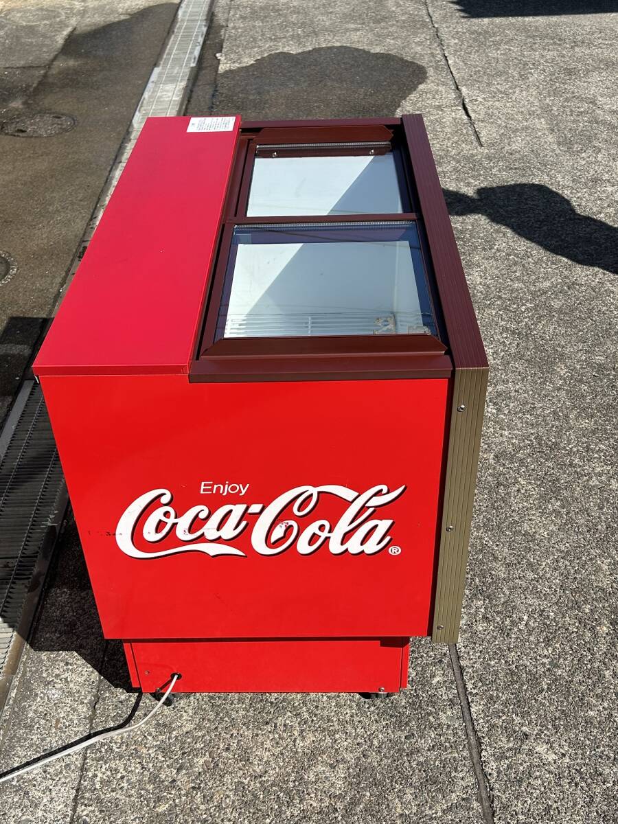 ⭐︎【期限付きセール】光る！Coca-Cola 冷蔵庫 2015年式 ⭐︎【期限付きセール】光る！Coca-Cola 冷蔵庫 2015年式 2025年