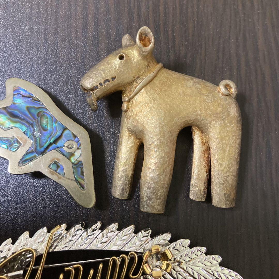 B13 ブローチ　コサージュ　埴輪　犬　イルカ　葉　SILVER　シルバー　刻印