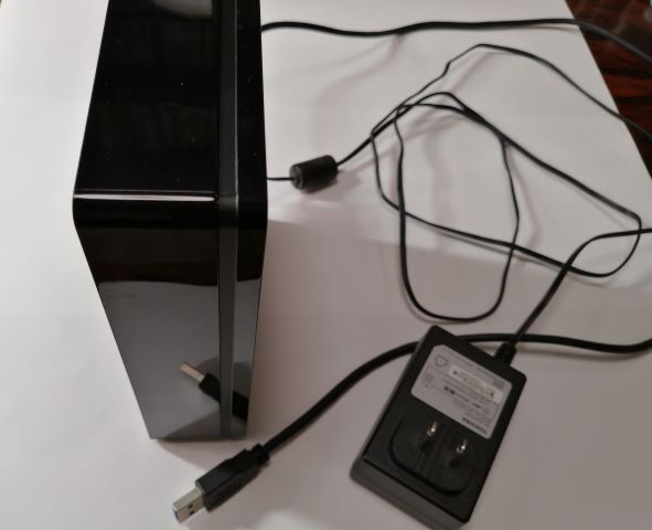 東芝 TOSHIBA 外付けハードディスク 2TB HD-ED-B20TK Amazon | HD-ED-B20TK ブラック CANVIO DESK(据え置きHDD