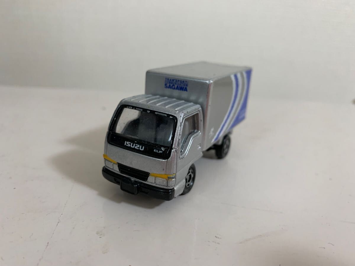 絶版】トミカ No.83 いすゞエルフ 佐川急便トラック(商用車 絶版】トミカ No.83 いすゞエルフ 佐川急便トラック(商用車