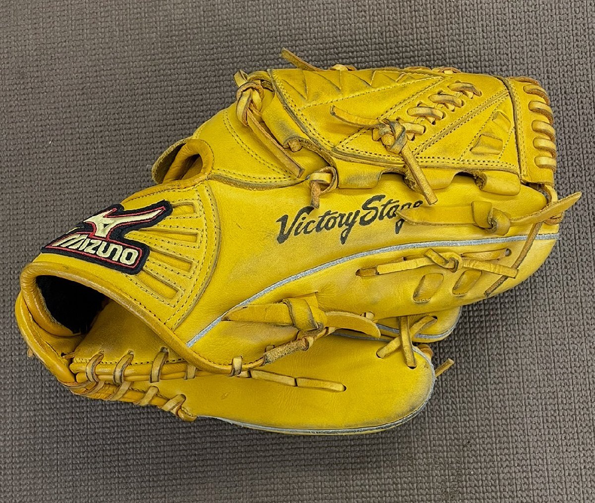 福袋安いいね半額ストア MIZUNO 良品 Victory ビクトリーステージ ミズノ ピッチャー 新垣渚モデル 大人用 軟式グローブ 投手用 Stage 投手用