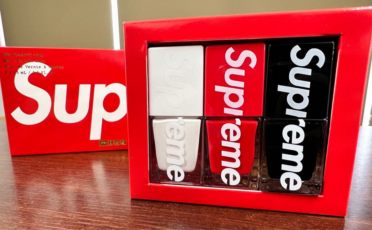 Supreme Pat Magrath Nail Polish(set of3) Supreme накладка кружка стакан labo ногти полировка маникюр 22fw
