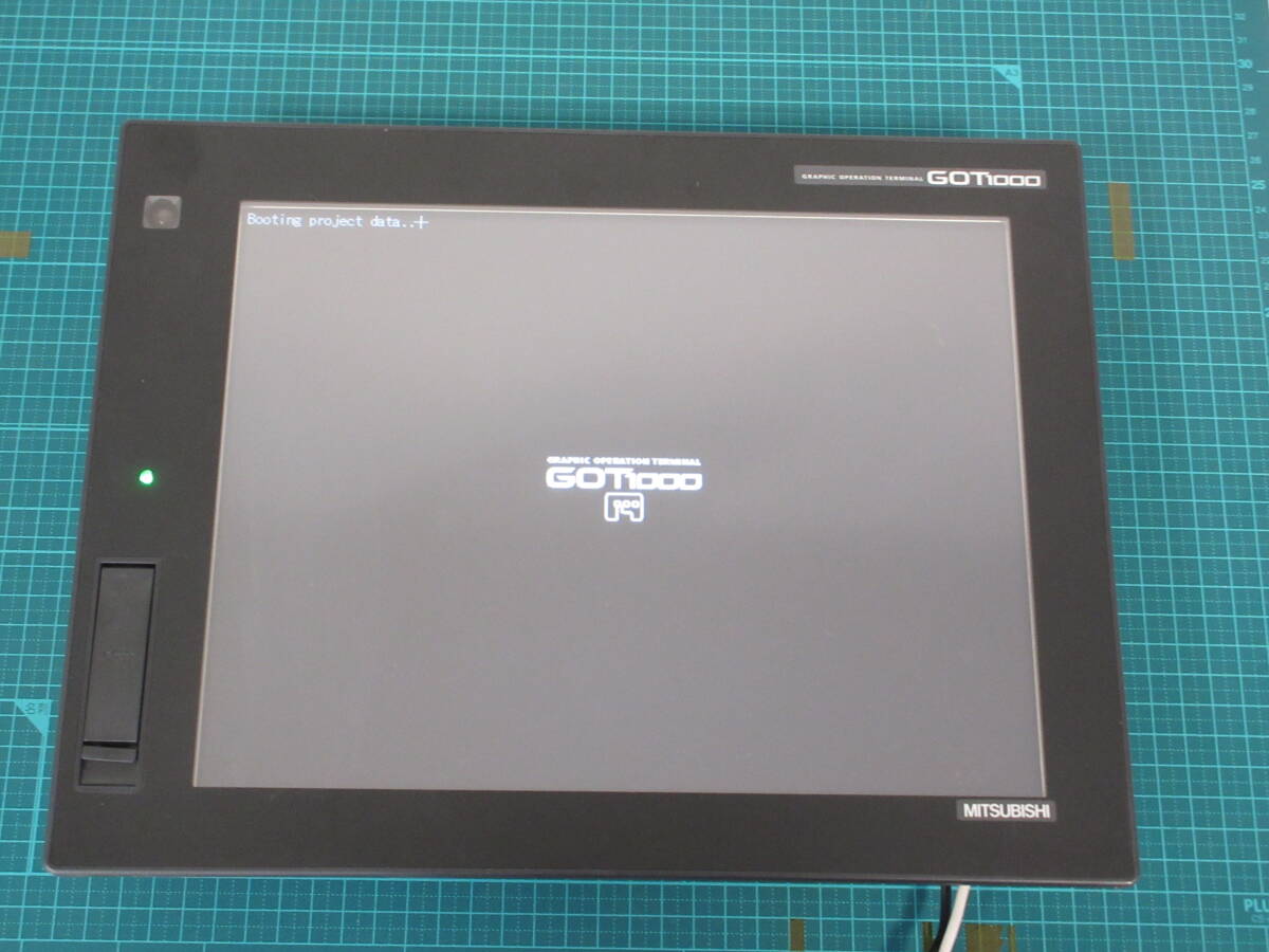 MITSUBISHI 表示器 GOT 12.1型 GT1685M-STBA (W1099) MITSUBISHI 表示器 GOT 12.1型 GT1685M-STBA (W1099)
