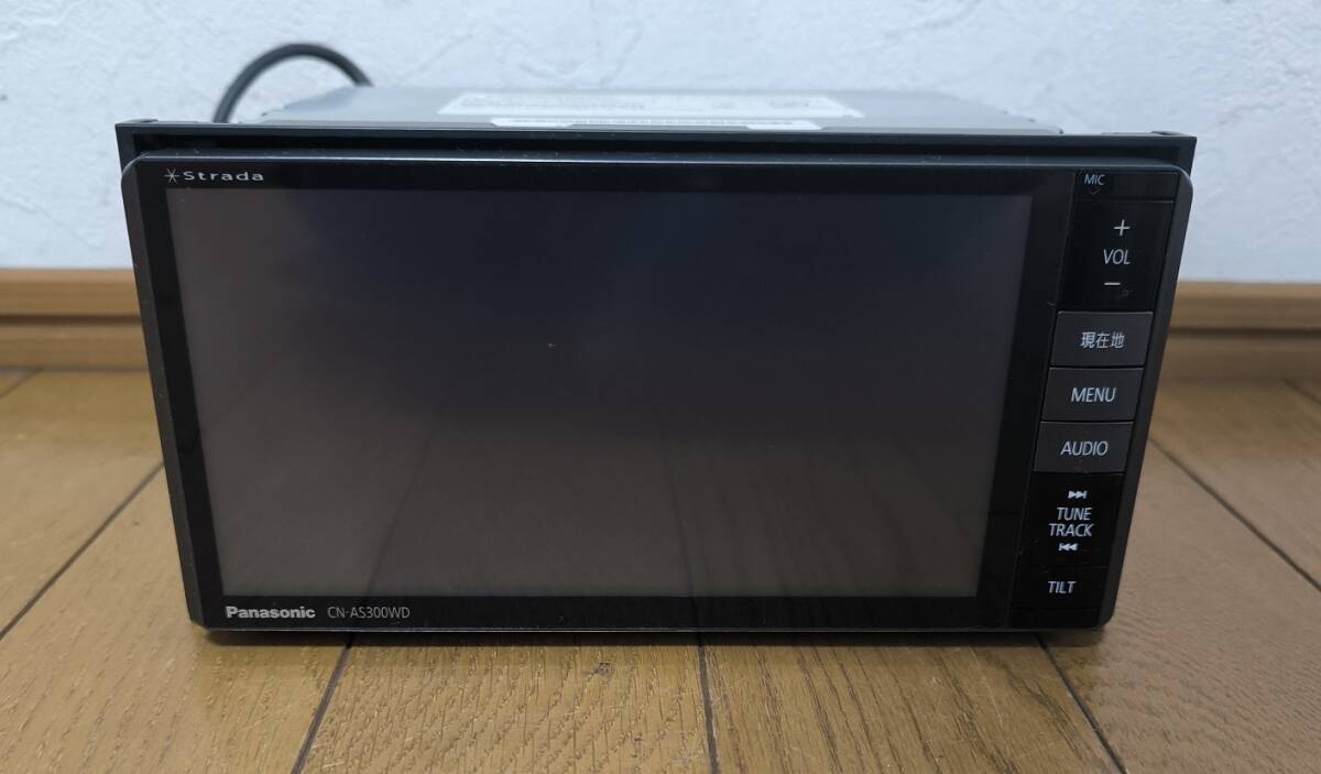[即決] まあまあ綺麗 パナソニック ストラーダ CN-AS300WD 7型ワイド (配線＋アンテナ付属) フルセグTV/BluTooth/DVD/HDMI/SD/CD/FM/AM