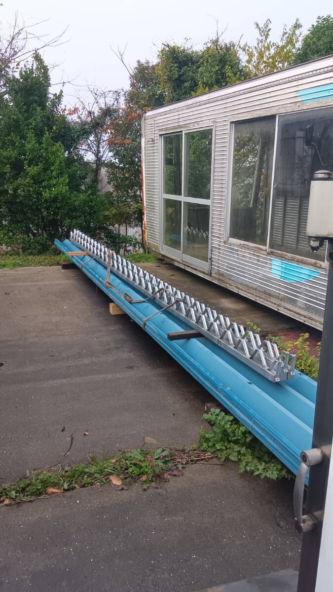 千葉県】中古ユニットハウス 2連棟 折板屋根(約730cm)付き 長さ 千葉県】中古ユニットハウス 2連棟 折板屋根(約730cm)付き 長さ