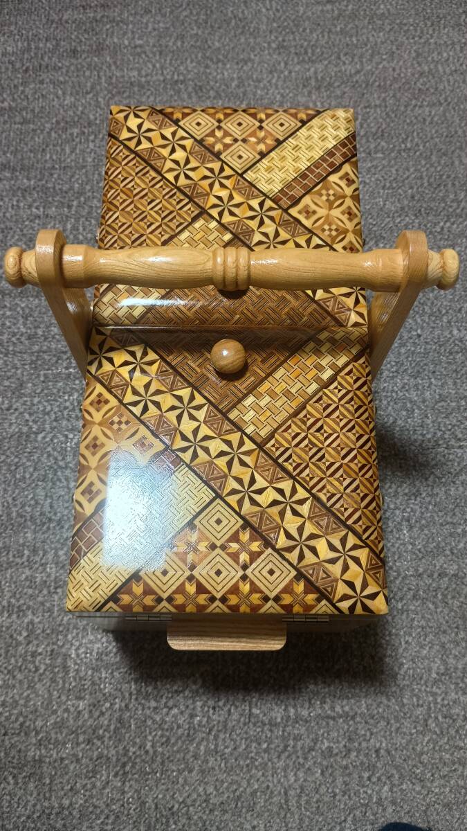 箱根寄木細工　裁縫箱　ソーイングボックス　短期使用　自宅保管品_画像2