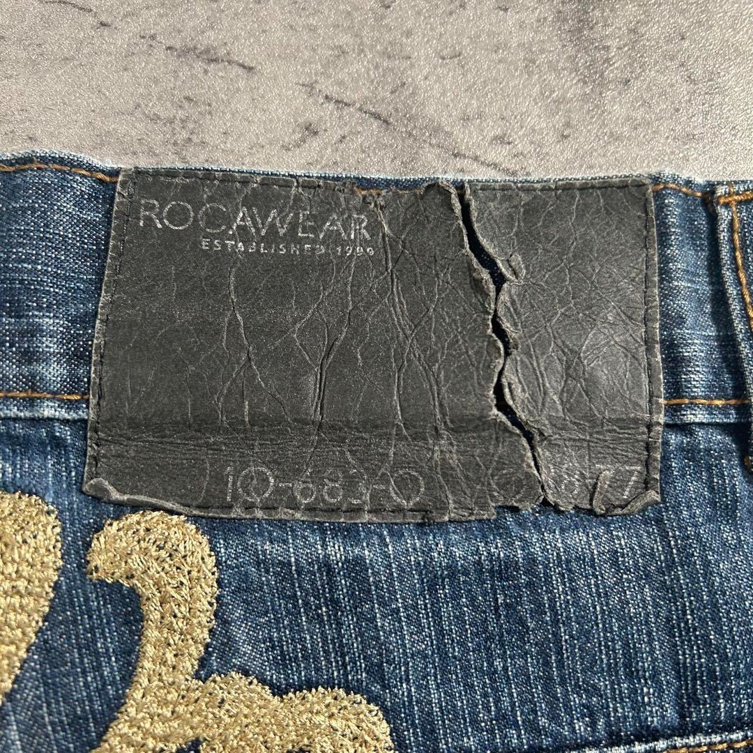 2000年代 ROCAWEAR ロカウェア デニムパンツ バックロゴ刺繍 2000年代 ROCAWEAR ロカウェア デニムパンツ バックロゴ刺繍