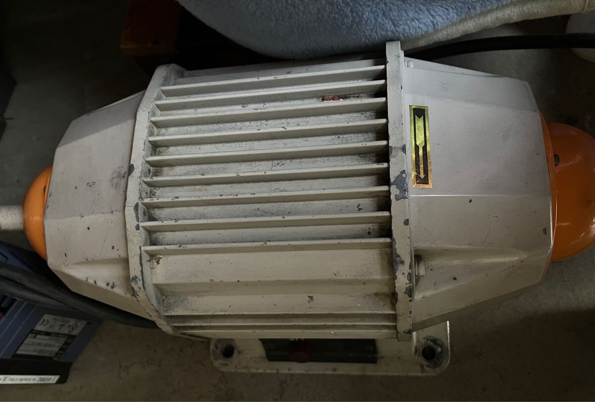 下村電友舎 バフモーターSB-400N 三相200V インバーター・バフ布 下村電友舎 バフモーターSB-400N 三相200V インバーター・バフ布