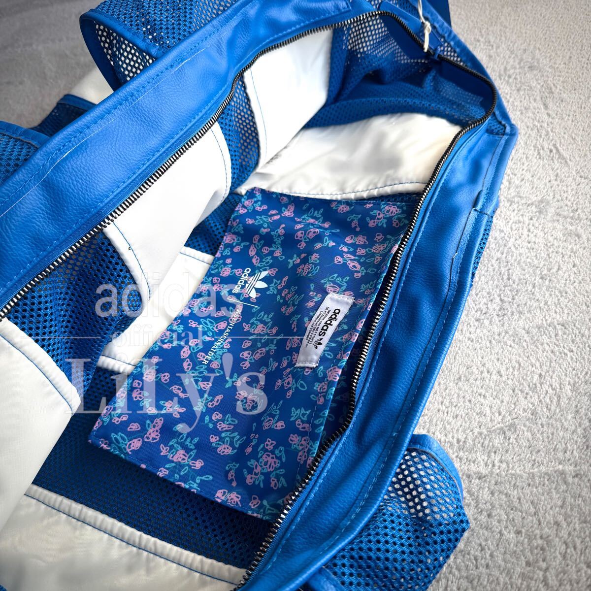 adidas originals PUショルダートートバッグースカイブルー 新品 adidas originalsトートバッグ ワンサイズ 送料無料 カバン