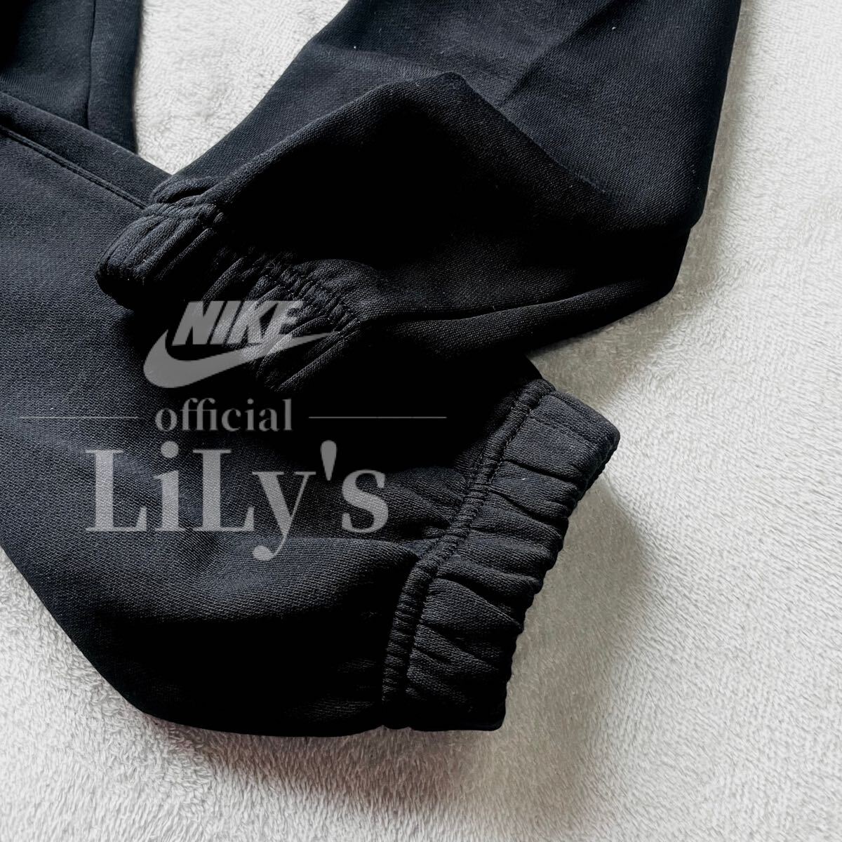 新品 NIKE上下セットアップ 上XL 下L スウォッシュswoosh 新品 NIKE上下セットアップ 上XL 下L スウォッシュswoosh