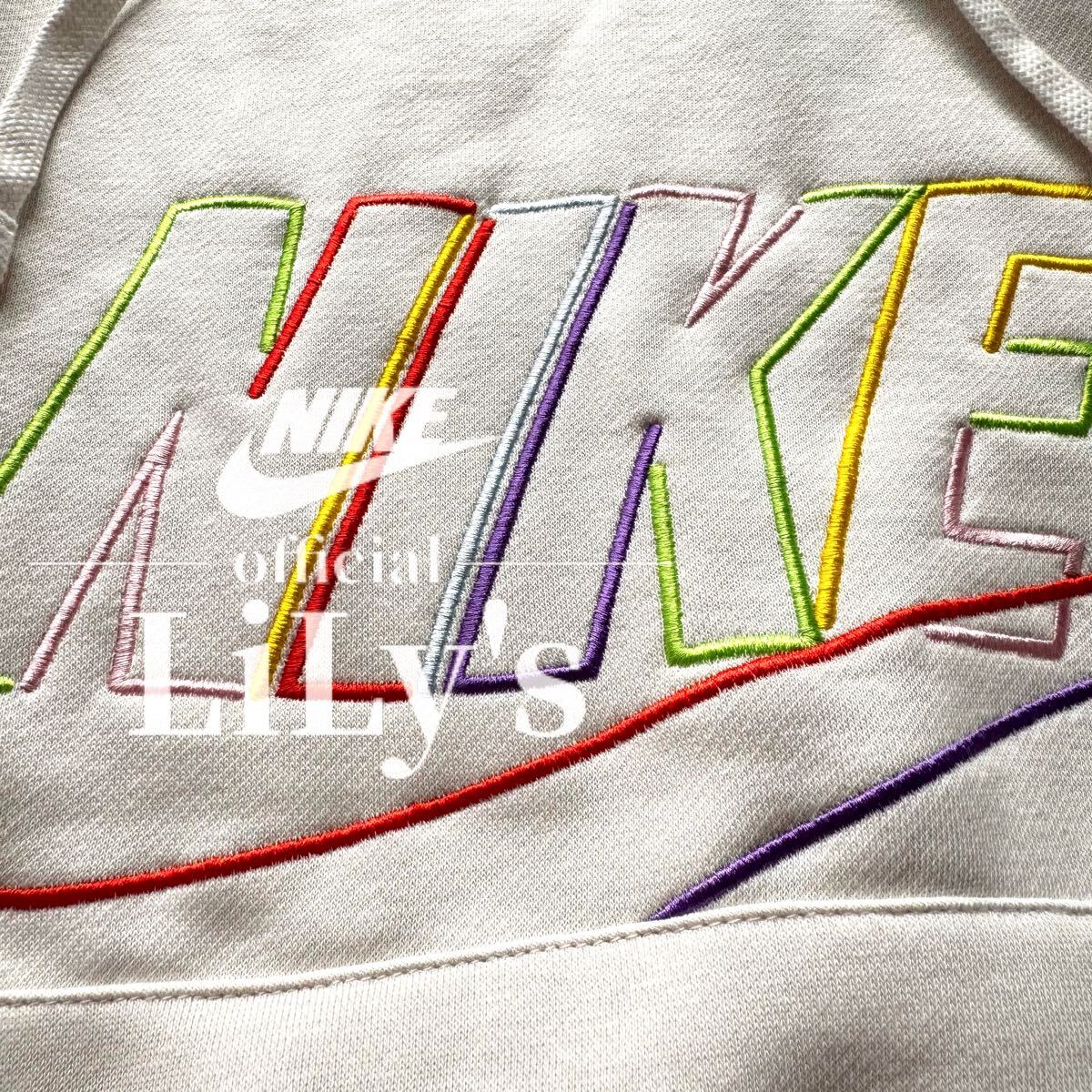 新品未使用 NIKE 上下セットアップ オフホワイト カラフル 新品未使用 NIKE 上下セットアップ オフホワイト カラフル