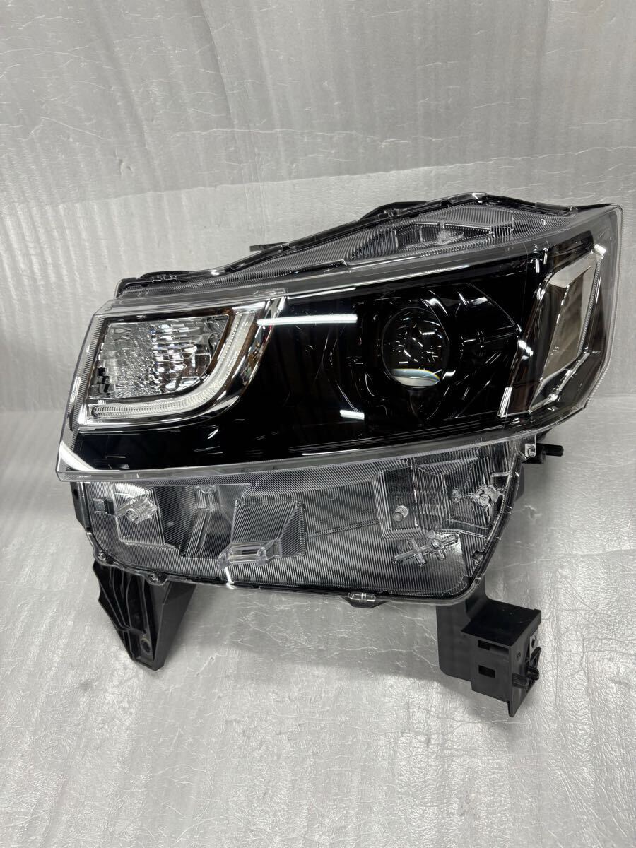 ワゴンR カスタムZ MH55S MH95S 左ヘッドライト 100-593CB LED