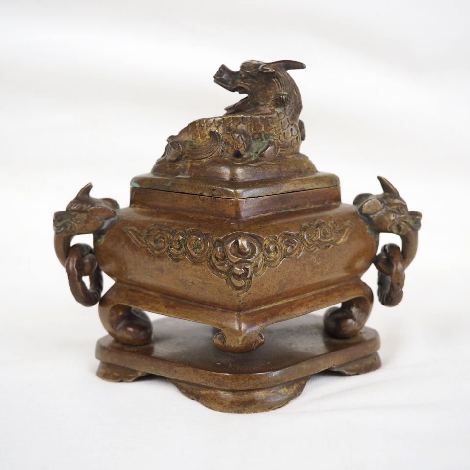 蔵友館蔵品・黄銅製・塗金・仙師孔子】・希少珍品・置物・賞物 蔵友館蔵品・黄銅製・塗金・仙師孔子】・希少珍品・置物・賞物