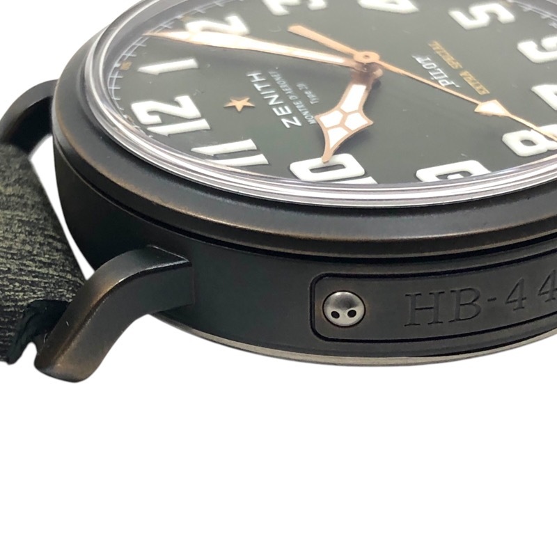  Zenith ZENITH Pilot модель 20 приключения 29.2430.679/63.I001 зеленый bronze наручные часы мужской б/у 