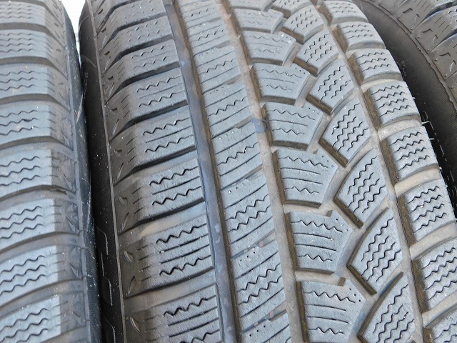 売切 215/60R16 4本 バリ溝 スタッドレスタイヤ 売切 215/60R16 4本 バリ溝 スタッドレスタイヤ