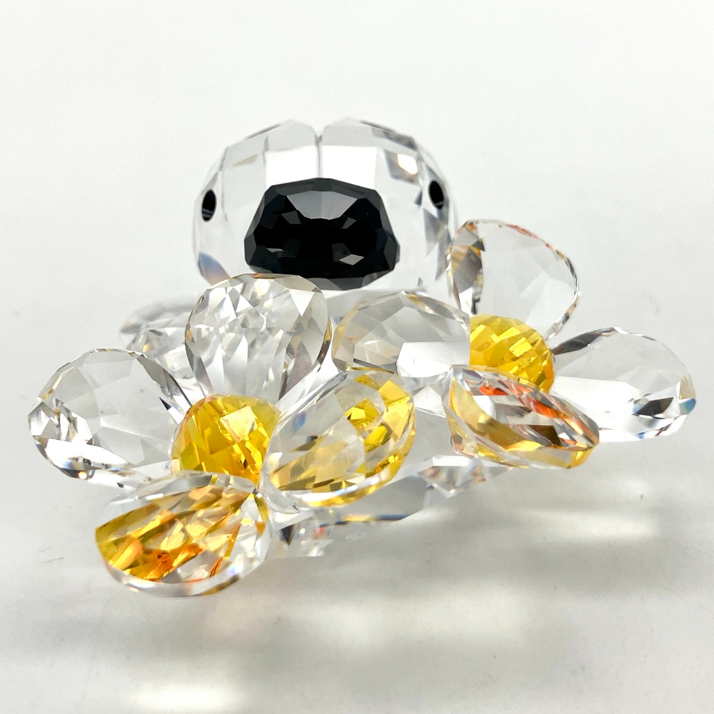 美品 スワロフスキー SWAROVSKI 花とテントウムシ オブジェ 置物 スワロフスキー SWAROVSKI 花とテントウムシ オブジェ 置物 842804