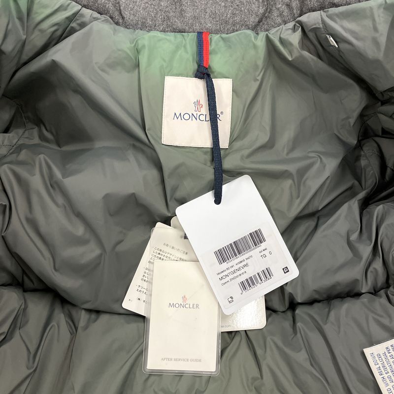 モンクレール MONCLER モンジュネーヴル ダウンジャケット B20914033805 グレー メンズ