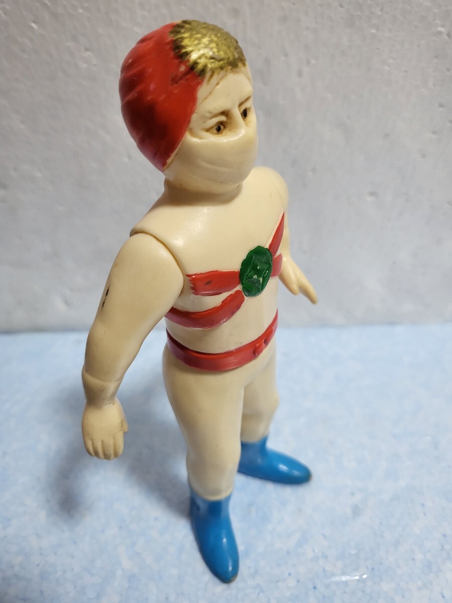 昭和　当時物 レトロ無版権 愛の戦士 レインボーマン パチ ソフビ 刻印無し Yahoo!オークション - 昭和当時物 レトロソフビ 無版権 愛の戦士